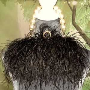 🌟Ostrich Fur & Pearl Clutch